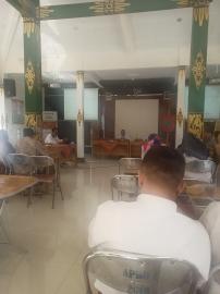 SIDANG BERSAMA BAMUSKAL DAN PAMONG KALURAHAN KARANGWUNI, MEMUTUSKAN PEMANFAATAN TANAH DAN PENYERTAAN