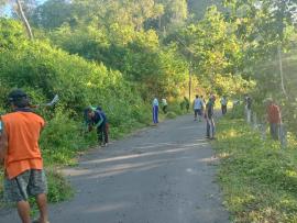 KEBERSIHAN JALAN KABUPATEN