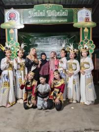 Syawalan Ikatan Keluarga Karangwuni Digelar Meriah di Balai Kalurahan