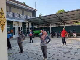 SENAM DIHARI JUMAT